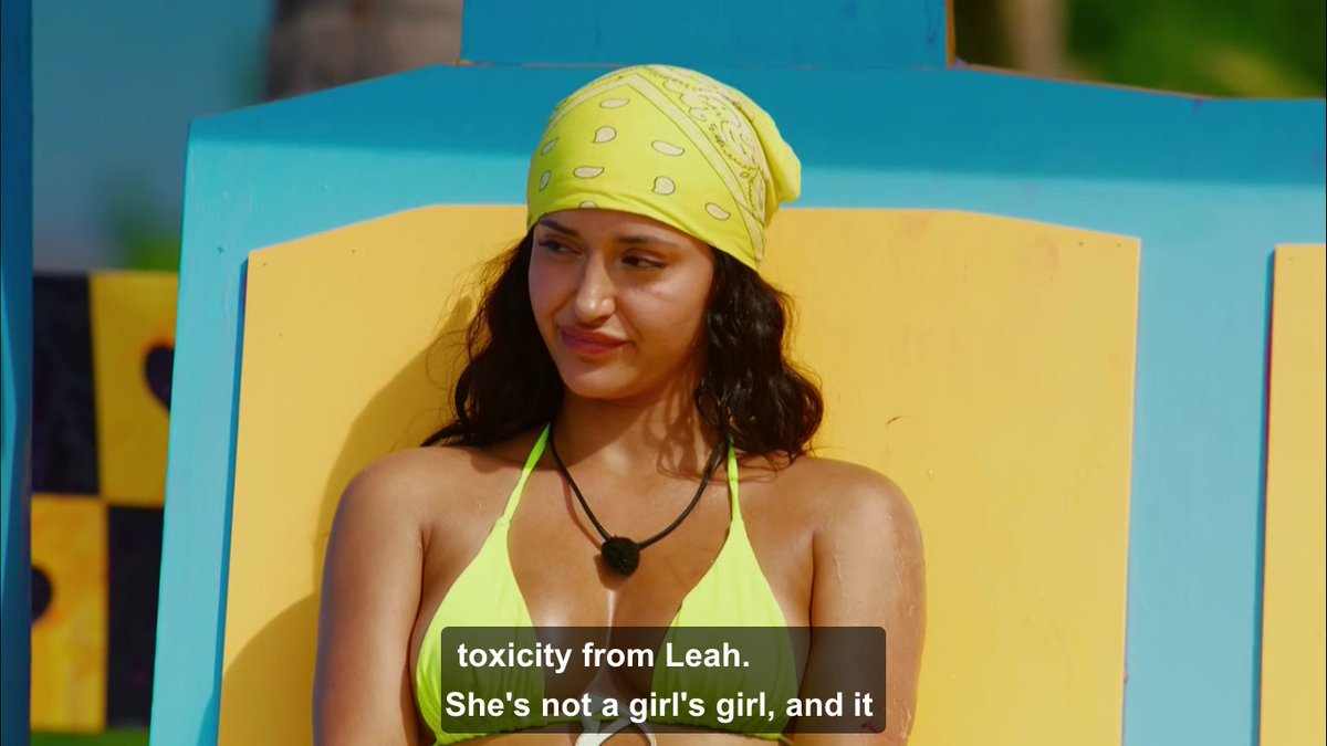 tvgoldtweets's tweet photo. mind you, Leah has never said anything about Sierra... Sierra is just bitter about the Miguel situation #LoveIslandUsa https://t.co/ubMdAvl769