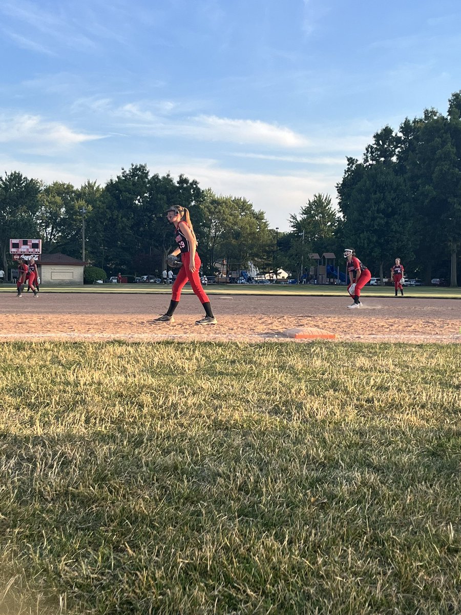 Fairview Softball tweet media