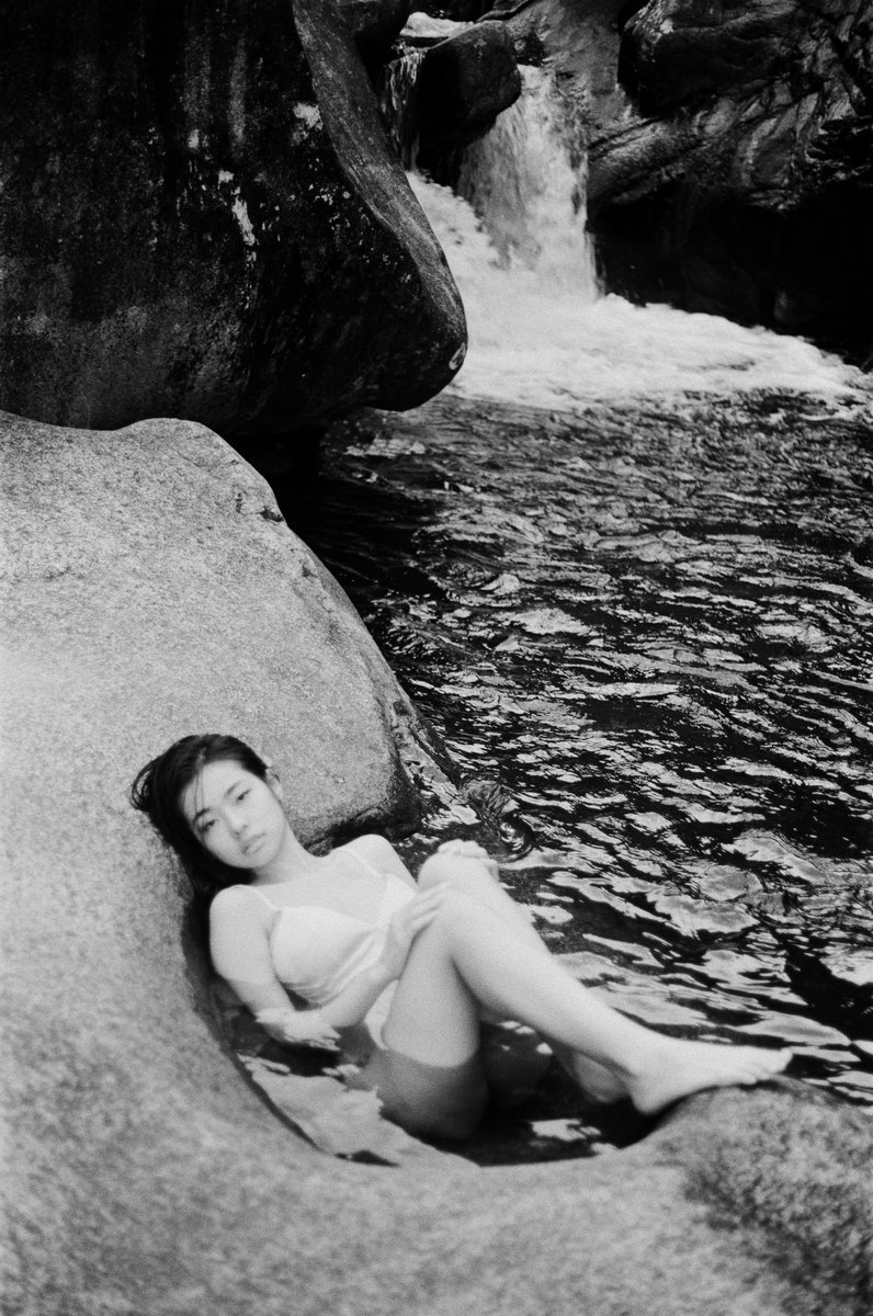 Summer Stream Shoot with <a href="/anna/">Anna</a>.ct09 (ig)

Olympus OM1n
Zuiko 50mm f1.8
Film: JCH Street Pan 400
<a href="/Jpncamerahunter/">JapanCameraHunter</a>