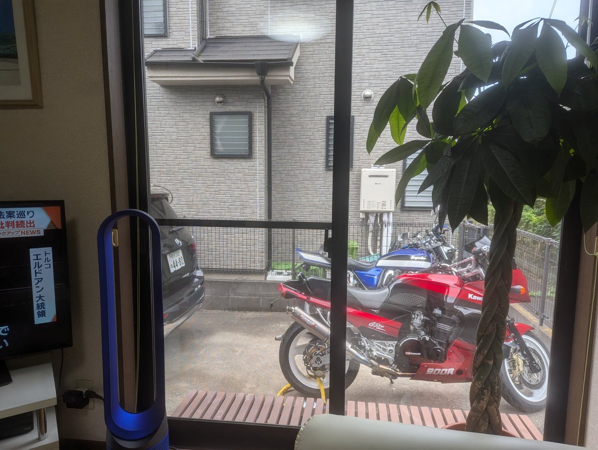 occhi4307's tweet photo. リビングからの風景 https://t.co/NUU6lLdHOo