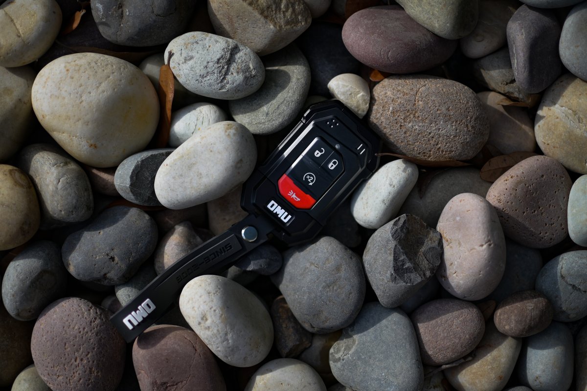 OMU4x4's tweet image. 😊KEY CASE FOR O|||||||O JL JT🔥🔥
🤩When you hold it in your hand, its sense of strength makes your journey more interesting.🥰

🌤Greetings~~💚

#omu4x4 #OMU #keycase #keyfob #jeepwrangler #offroadmutants #jeepaccessories #jeepjl #jeeps #jeepoffroad #jeepjt #4x4 #4x4adventure