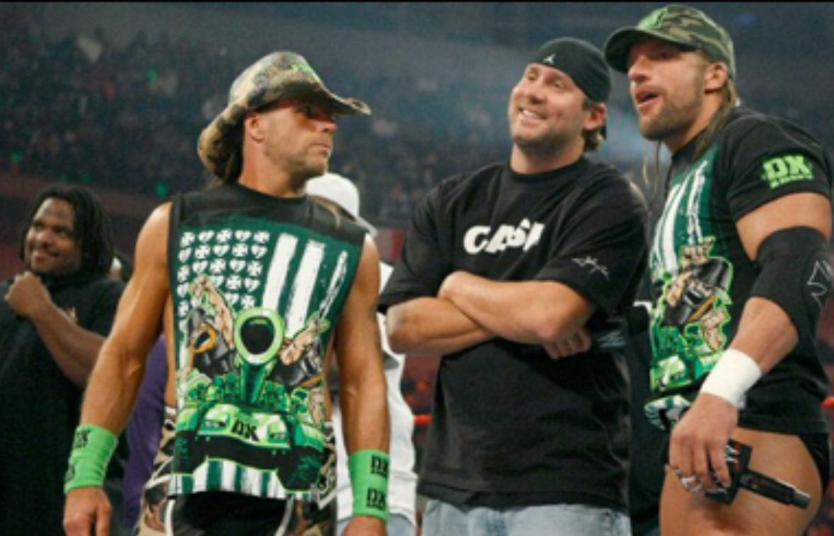 Matt_S_18's tweet photo. @Fightful @SeanRossSapp When Ben Roethlisberger was a special gust host for raw https://t.co/B3qIquqL7f