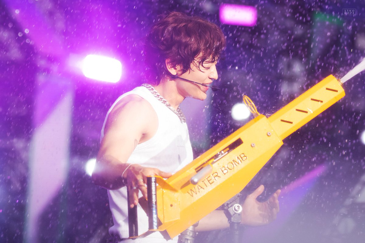 Only_Hope1209's tweet photo. 240706 샤이니 민호 워터밤 서울💎

찬란해.
그거 말고 달리 설명할 단어가 없어.

#샤이니 #SHINee #민호 #MINHO #ミンホ
#WATERBOMB2024 https://t.co/rhu8kKuctu
