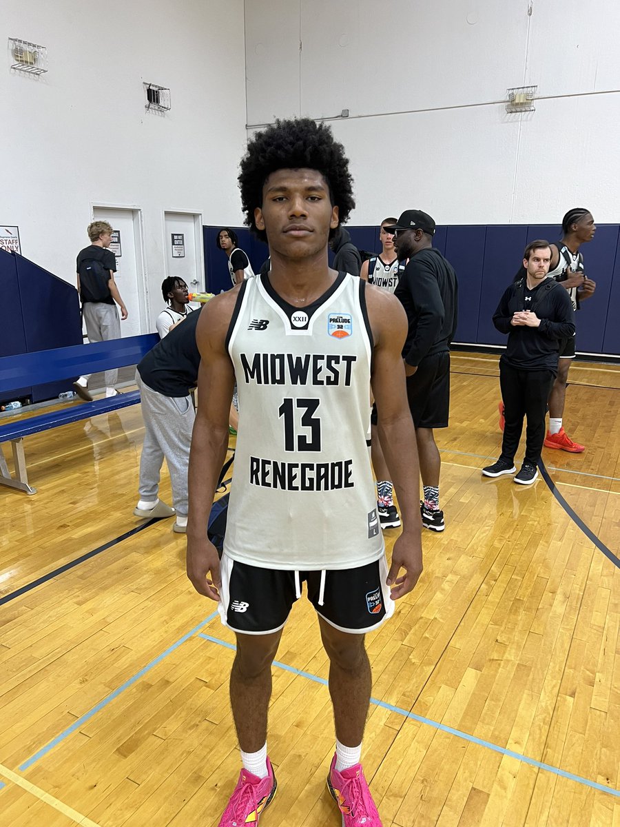 Big Tim (@tdc200) on Twitter photo Class of 2025 6’3” combo guard <a href="/_KingCameron23/">Cameron Thomas</a> of <a href="/renegade_club/">Midwest Renegade</a> 17U is so effective scoring in the mid range. Pull-ups and step backs are deadly. Yes he hits three pointers too and can get to rim and finish. <a href="/CYBNTournament/">Chicago Youth Basketball Network</a> <a href="/IllinoisAttack/">ILLINOIS ATTACK</a> <a href="/caravanhoops/">Caravan Basketball🏀</a> Class of 2025 6’3” combo guard <a href="/_KingCameron23/">Cameron Thomas</a> of <a href="/renegade_club/">Midwest Renegade</a> 17U is so effective scoring in the mid range. Pull-ups and step backs are deadly. Yes he hits three pointers too and can get to rim and finish. <a href="/CYBNTournament/">Chicago Youth Basketball Network</a> <a href="/IllinoisAttack/">ILLINOIS ATTACK</a> <a href="/caravanhoops/">Caravan Basketball🏀</a>