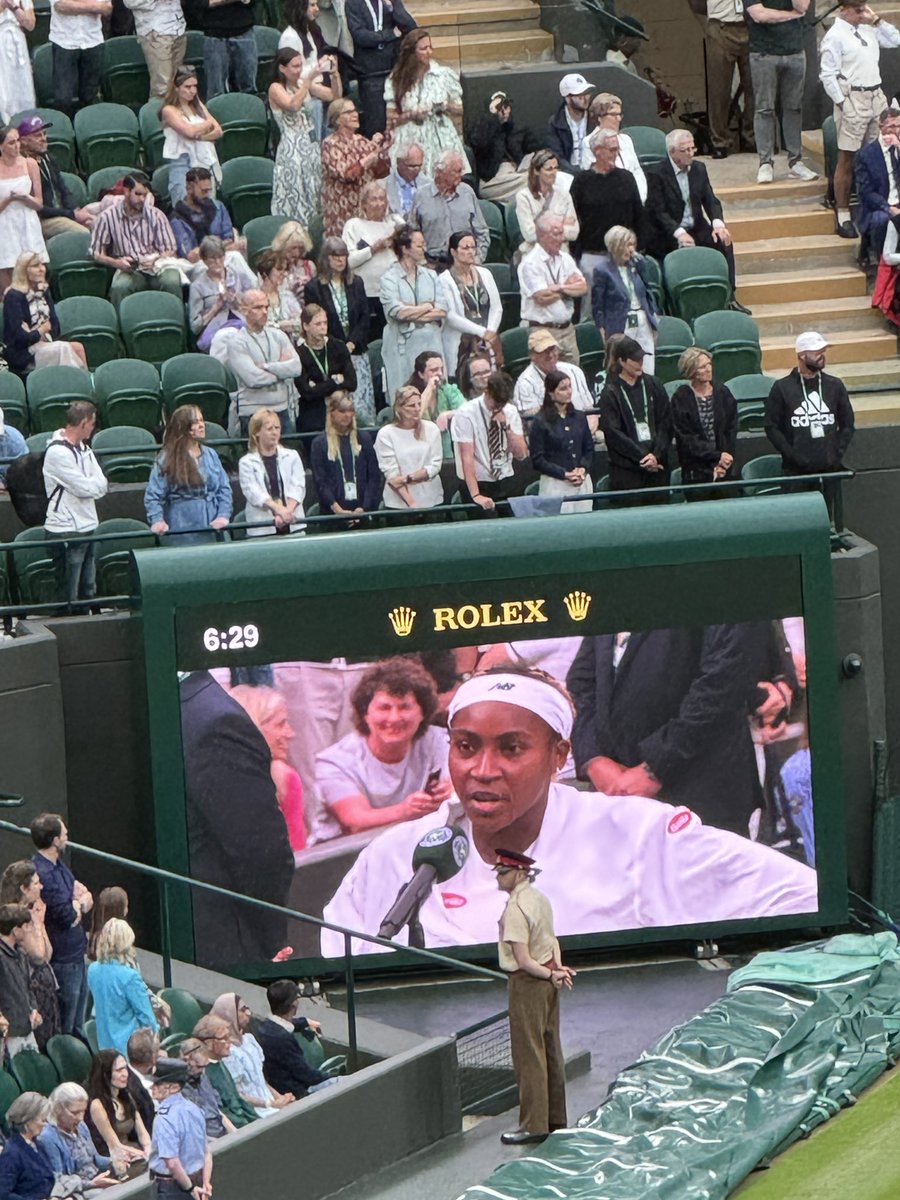 yrosebowry's tweet photo. Wimbledon 🎾 @ljbeala https://t.co/tPJGAyMOpe