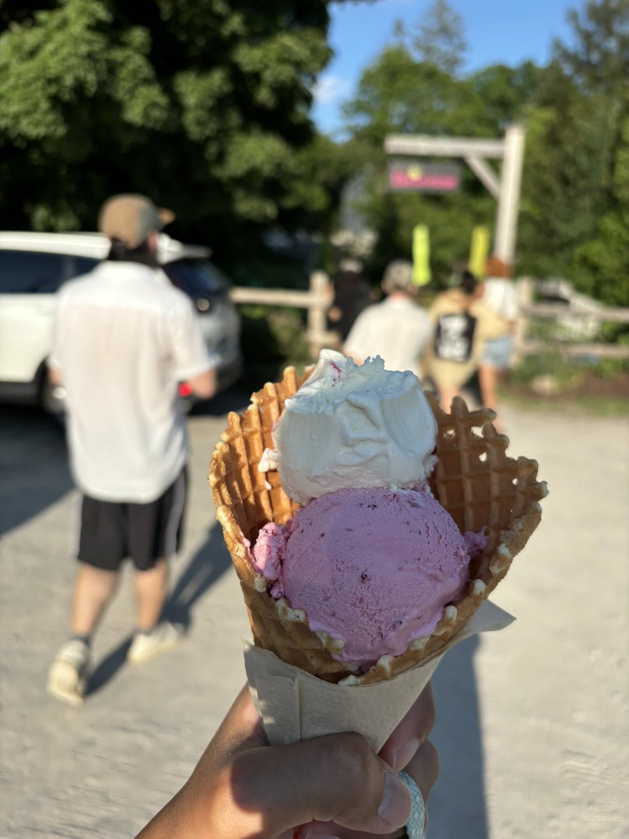 inog4's tweet photo. Life looks better than a magazine/movie
Is this really happening to me??
Summerrrr
🍋🍦🍋🍦🍋 https://t.co/Rhz60CYLaU
