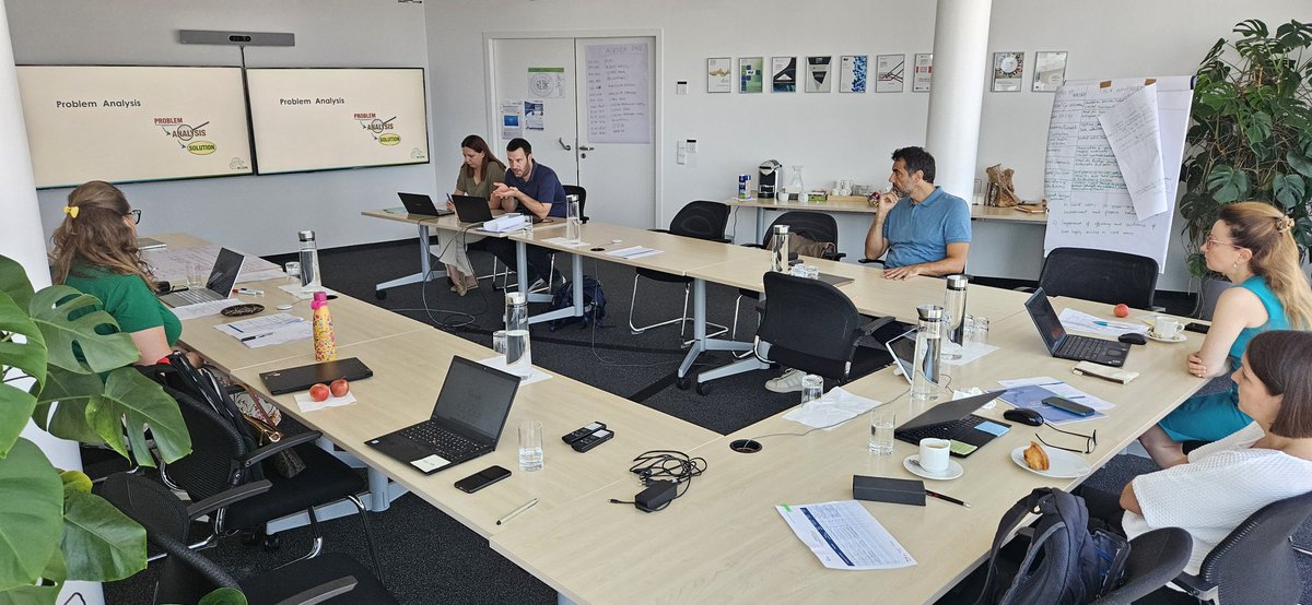 nalas_eu's tweet photo. 💡 These days we build on our partnership with #IAWD @vodbyiawd.
💧 Within the Regional Capacity Development Network for WSS @RCDNSEE, our two teams work on developing new project ideas that aim to advance water and sanitation services in the region, with support of the #EU. https://t.co/qjPc51kytQ