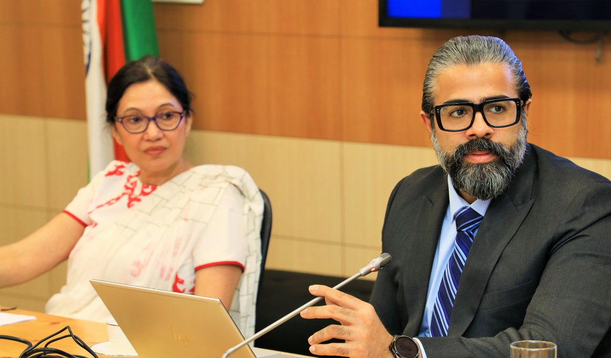 SarafPartners's tweet photo. @SarafPartners' Partner, Akshayy S Nanda conducted #knowledgesession for leadership & employees of @InvestIndia at their Delhi office.
He delivered an interactive session, offering valuable insights on navigating complexities of the new #PersonalDataProtectionAct, 2023.
#dpdp https://t.co/sWgtgStf96