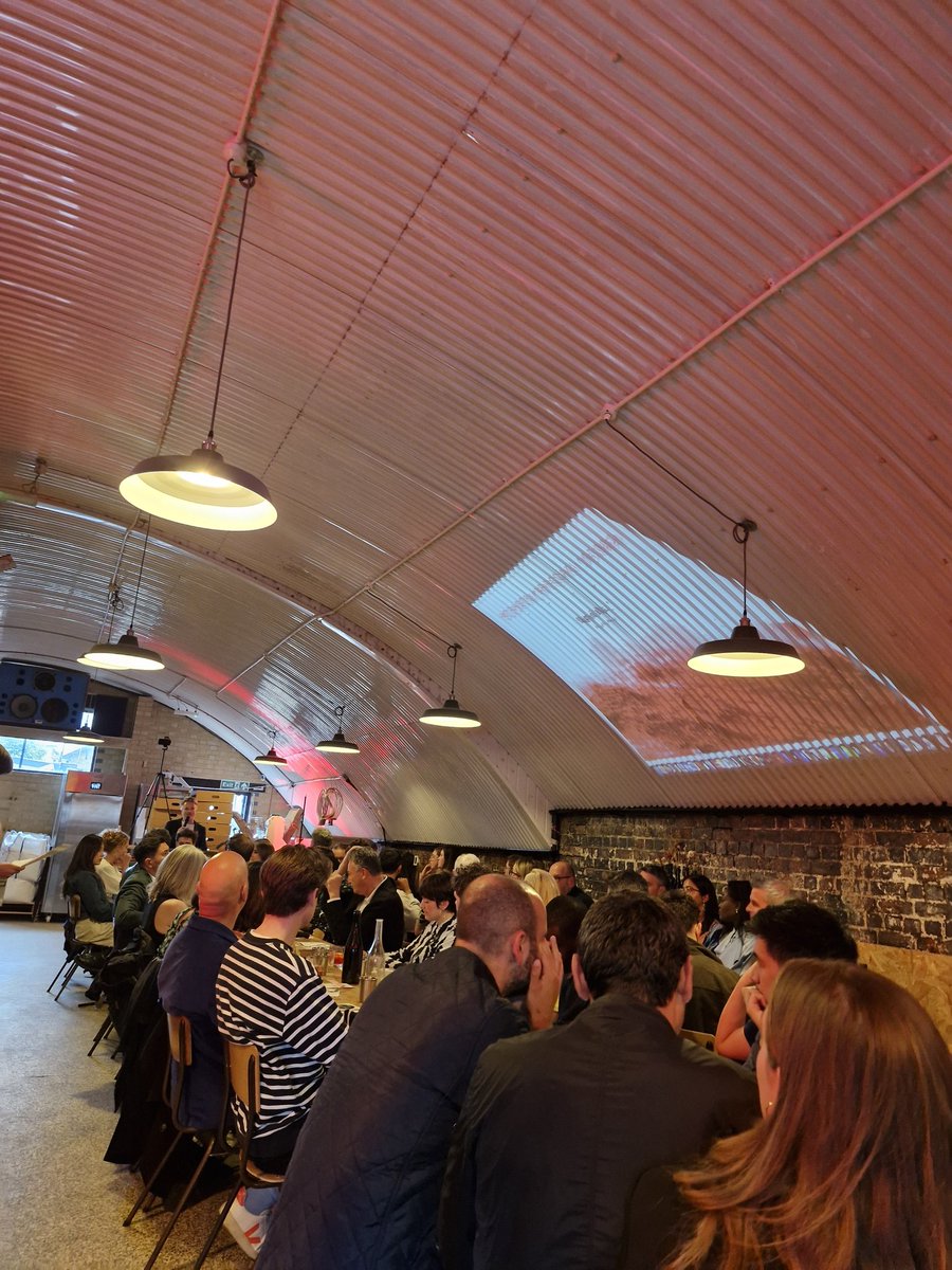 PhilipGlanville tweet media