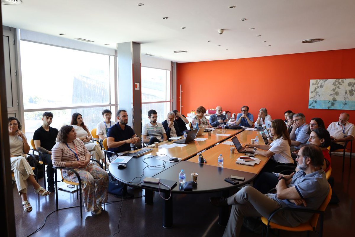 CSC_Consorci's tweet photo. 📲 El @biocat_cat ens presenta el Programa d'Adopció de la Innovació al Sistema de Salut en el marc d'#iNexesCSC.
🤝 El CSC ha participat en l'elaboració del #PASS, que busca agilitzar l'accés d'innovació i tecnologia al sistema sanitari català.
👉 https://t.co/XddIsXu3jw https://t.co/7BuGWslAiP