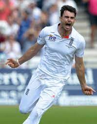 ChrisCsd1's tweet photo. #Cricket #ENGSWI Key's shown his lack of class in way Jimmy Anderson's been forced to leave test stage early. 'Looking to future, moving on?' Selects totally out of form, 35 year old Woakes, no wkts for Warwickshire in four innings. Picks keeper who doesn't take gloves for Surrey https://t.co/wg9Sp9PWgf