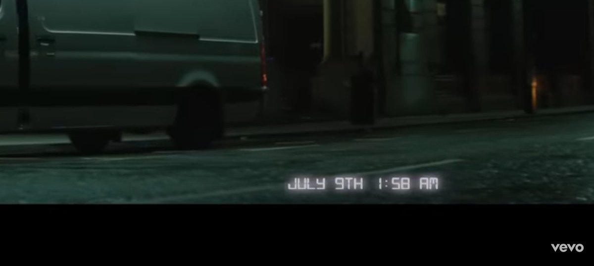 scream_dream92's tweet photo. @yeswhaleswiftie Why do propel feel the need to edi stuff and make it untrue considering the time stamp for this music video should be 1:58 just  last kiss the time is 1:58 but someone's edited this is the original https://t.co/g55h1NKtrw