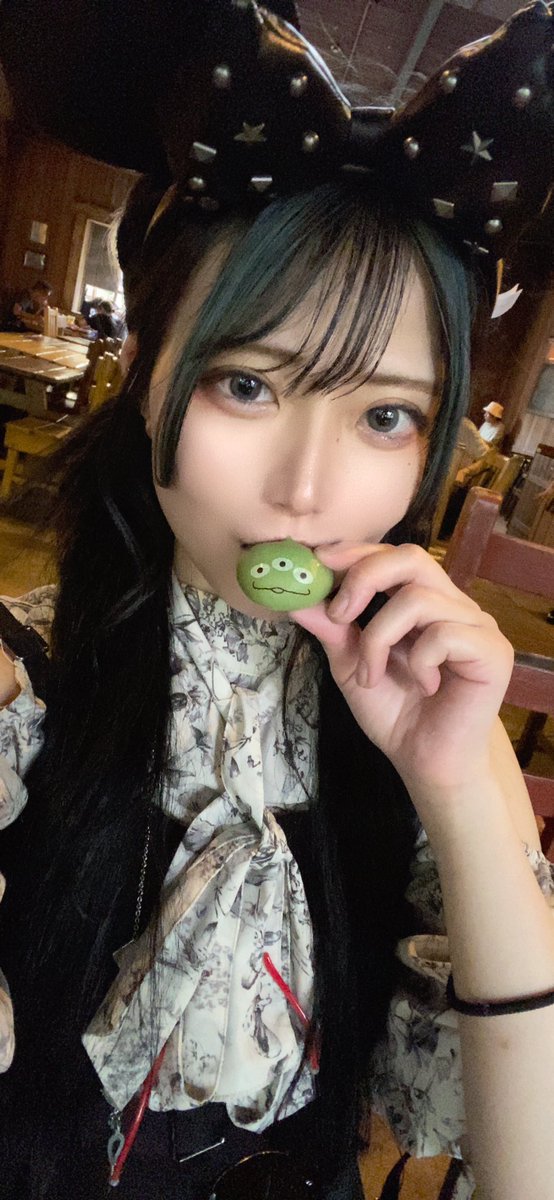 yun11si2's tweet photo. 🍫🍓🍨 https://t.co/6XquuN6zIq