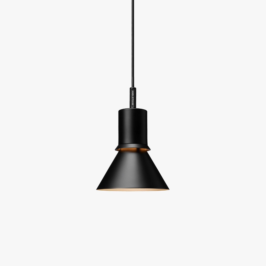 YourLightSource's tweet photo. Brighten up your space with the stylish and functional Anglepoise Type 80 Collection! Perfect for any room, this lighting fixture adds a touch of modern elegance.

🔗 https://t.co/nsexE2bs9H https://t.co/vBHpFED6CF