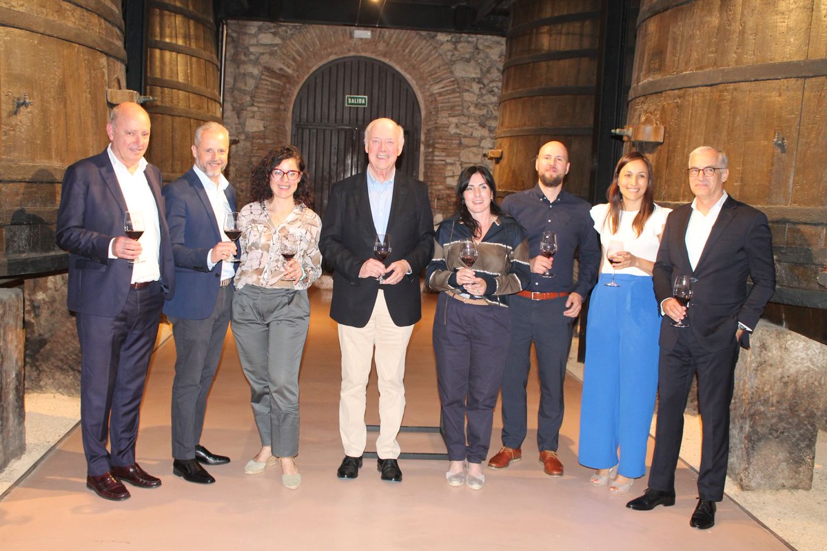 Ramondin.international tweet media