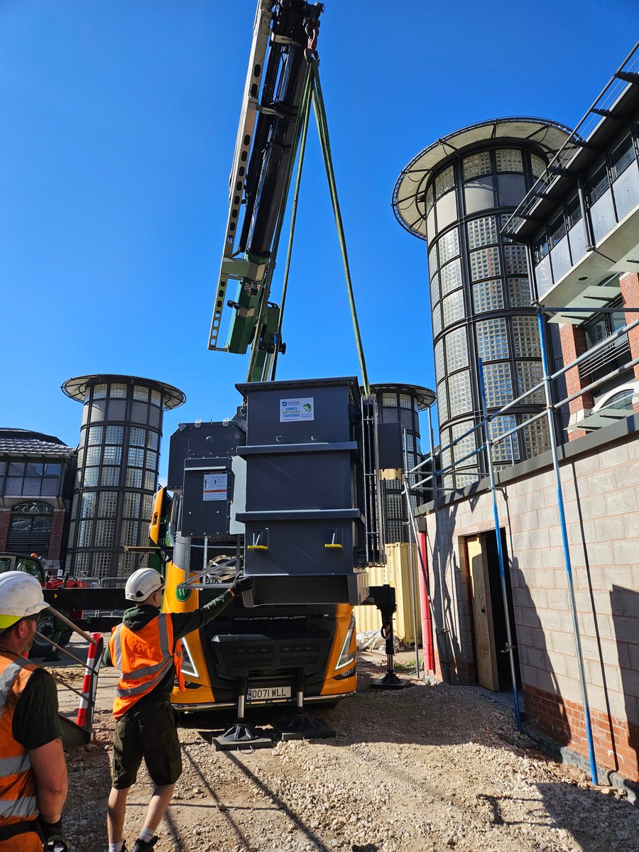 Derry Ltd tweet media