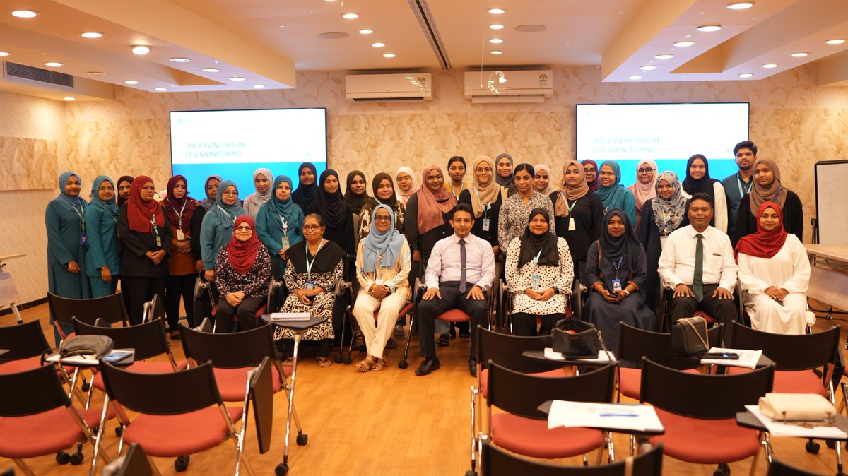 StoMedical's tweet image. 150 staffs from @igmhmv, @HMH_mv and Vilimale Hospital is being trained on the essentials of #ECG monitoring in a 5-day session led by Dr. Anuradha Rathnayake (Senior Registrar Anesthesiologist) in collab with our supplier #Nihonkohden and #NERC (IGMH)