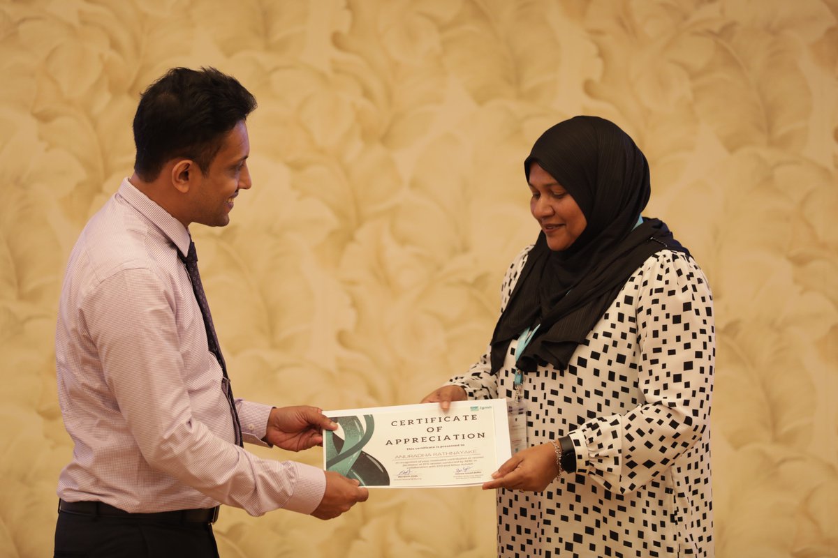 StoMedical's tweet image. 150 staffs from @igmhmv, @HMH_mv and Vilimale Hospital is being trained on the essentials of #ECG monitoring in a 5-day session led by Dr. Anuradha Rathnayake (Senior Registrar Anesthesiologist) in collab with our supplier #Nihonkohden and #NERC (IGMH)