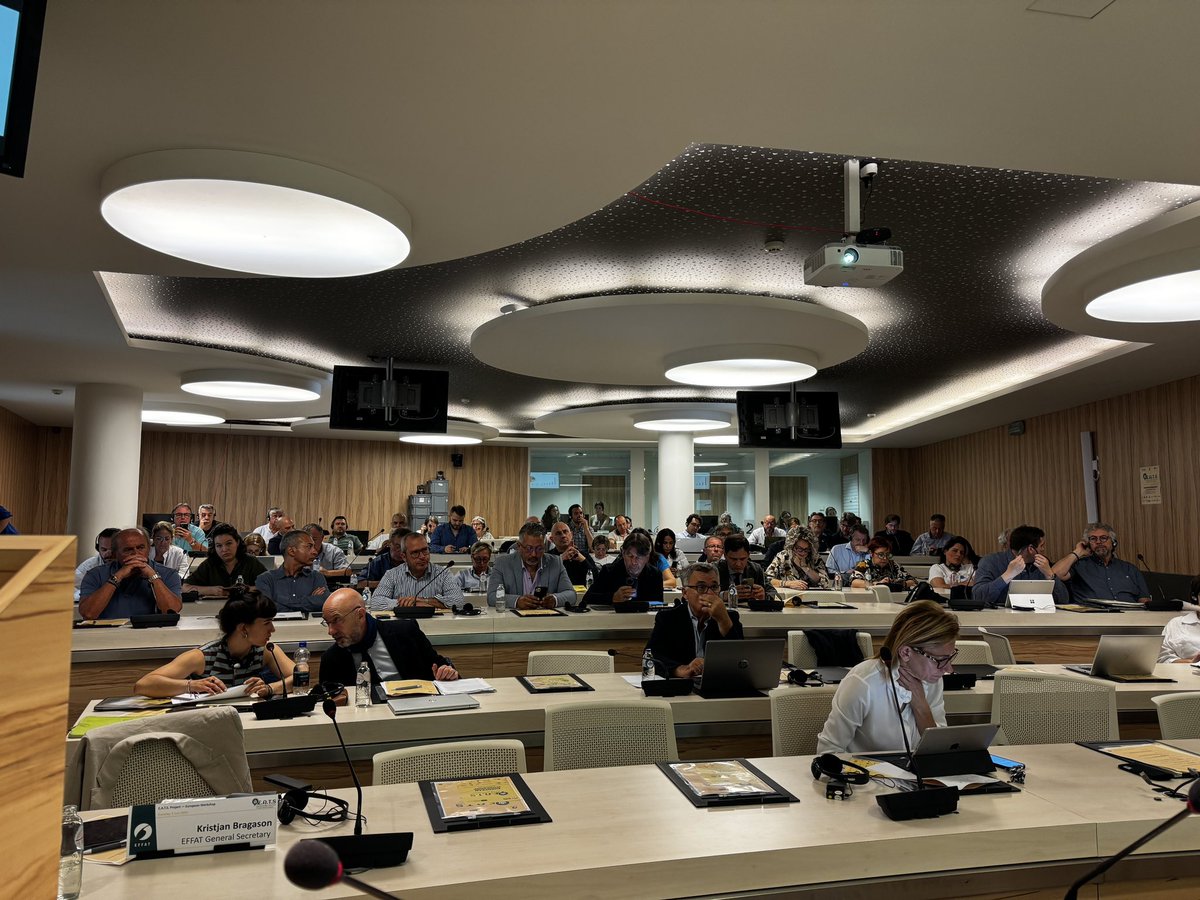 francescoseghez's tweet photo. Oggi a Bruxelles per la conferenza finale del progetto #EATSproj dove illustreremo i risultati della ricerca svolta con @fai_cisl @CNRsocial_ e soprattutto le linee guida prodotte per supportare e diffondere il dialogo sociale nel settore agri-food. https://t.co/UBCpaoq7U5