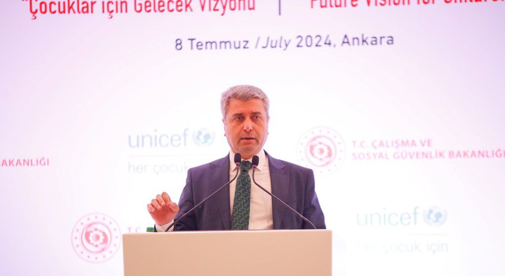 cgm_csgb's tweet photo. Çocuk İşçiliği ile Mücadele Ulusal Programı (2017-2023) Kapanış Etkinliği Gerçekleştirildi

#ÇalışmaGenelMüdürlüğü

Haberin detayı⤵️⤵️

https://t.co/Vee3ln86fo https://t.co/qm9sA3DGjm