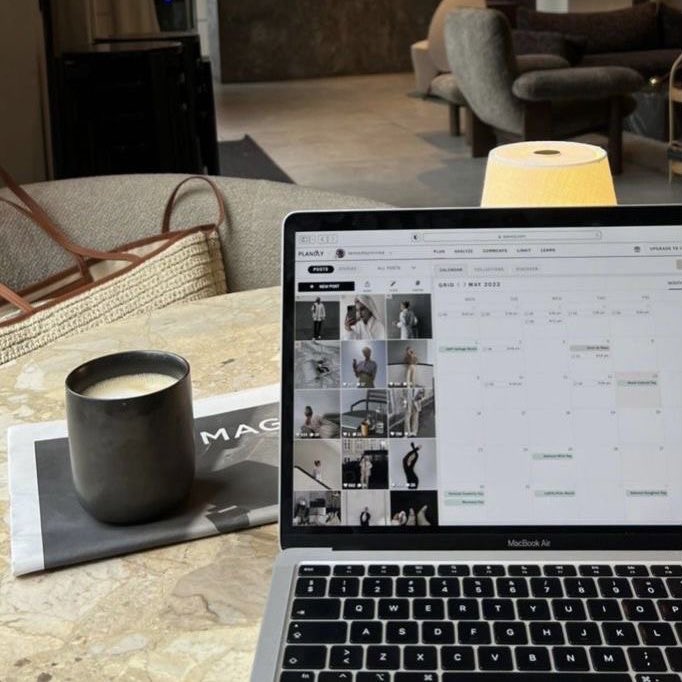 wandervoyage's tweet image. Tuesday’s pick-me-ups ☕️🩶