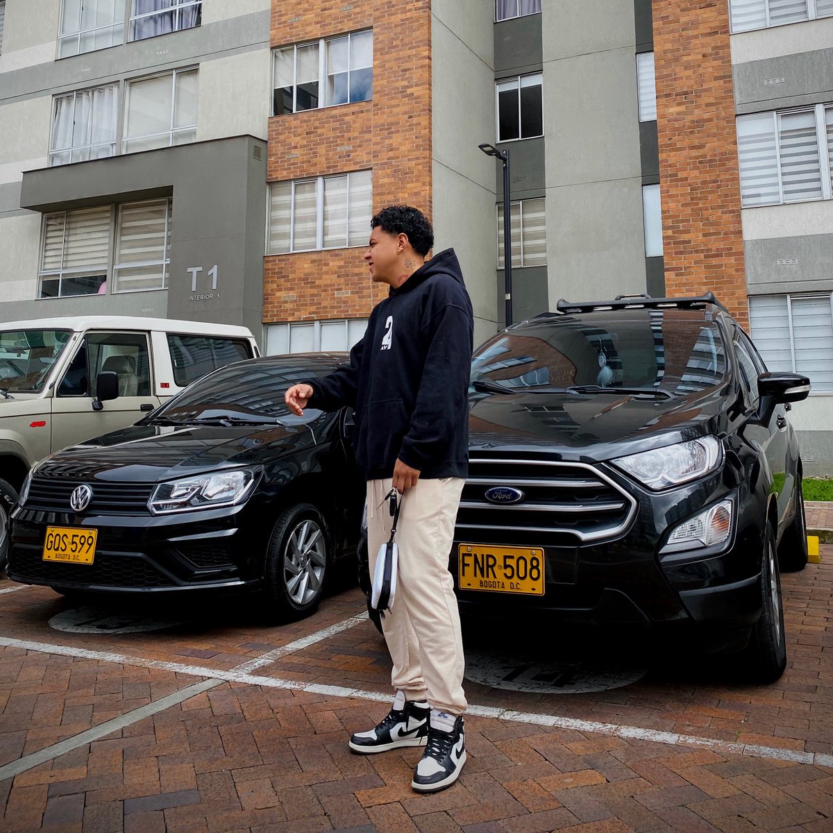 Discreto 🙂‍↔️