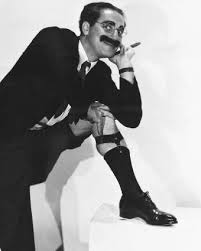 Groucho8888's tweet photo. @BienAmayita Ya que le gusta coleccionar fotitos de millonarios sexis le envío una mia, bastante reciente...
😝🥸 https://t.co/BUgAjUOC5Z