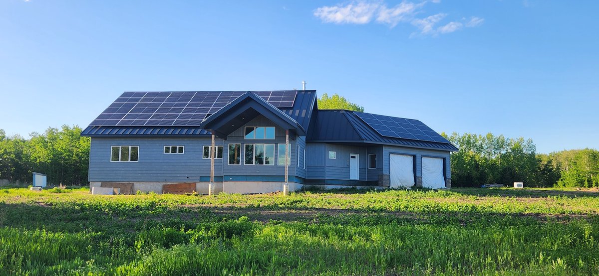 haykeye13's tweet photo. @cspotweet Casual in my off grid home. Thinking of the Albertans who deserve reliable utilities.
Another #UCPFailure #UCPCorruption
@ABDanielleSmith https://t.co/p46V5JnLxk