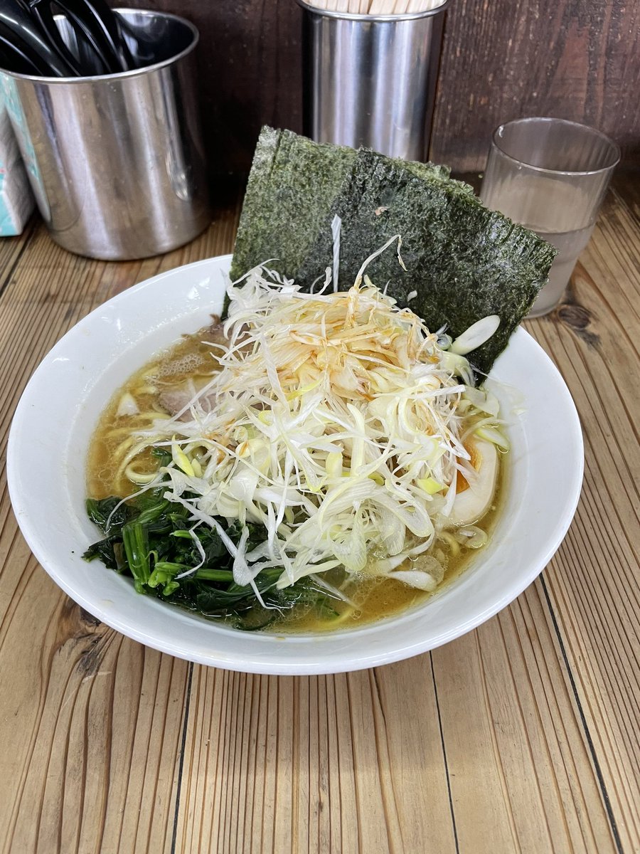 oki_chan134's tweet photo. おひさの🍜
サービスあざす✌️
#湘南乃家 https://t.co/WLZHeGzrQx