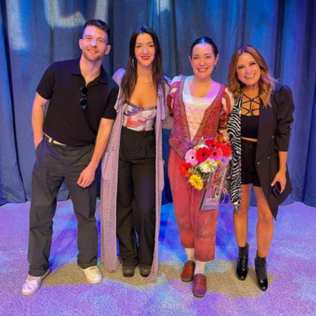 UNA FUNCION MUY ESPECIAL ✨️ Tras Recibir un nuevo Año de Vida, @CarlaMedina vivio un Momentazo en el Libanes al Celebrar su Trayectoria en #LaTernura 🎭 <a href="/LinetPuente/">Linet Puente</a>, @MarioSepulveda1 y @Erendiritas fueron los Padrinos de la Regiomontana que se Luce como la Princesa Rubi