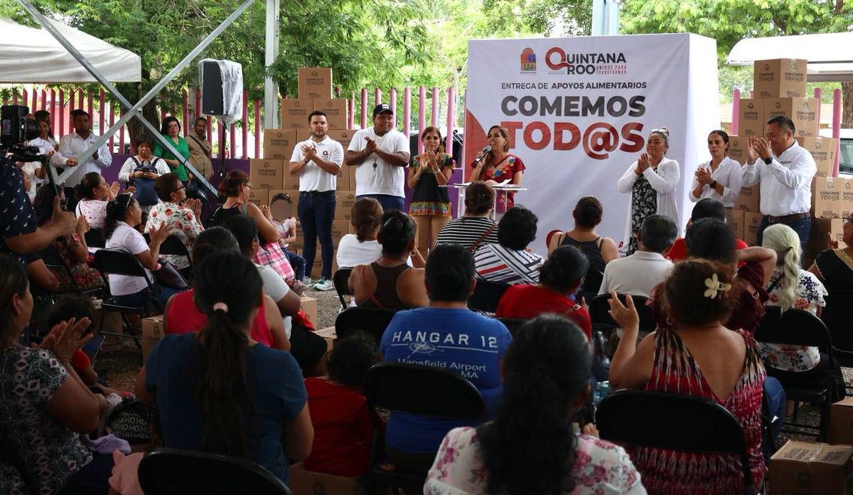 Latitud21mx's tweet image. #Comemos Tod@s
Mejorando la calidad de vida de 200 familias, reduciendo rezagos alimentarios y acortando brechas de desigualdad, se entregaron apoyos alimentarios del programa “Comemos tod@s” 🍽️🤝 #Bienestar #Igualdad #México