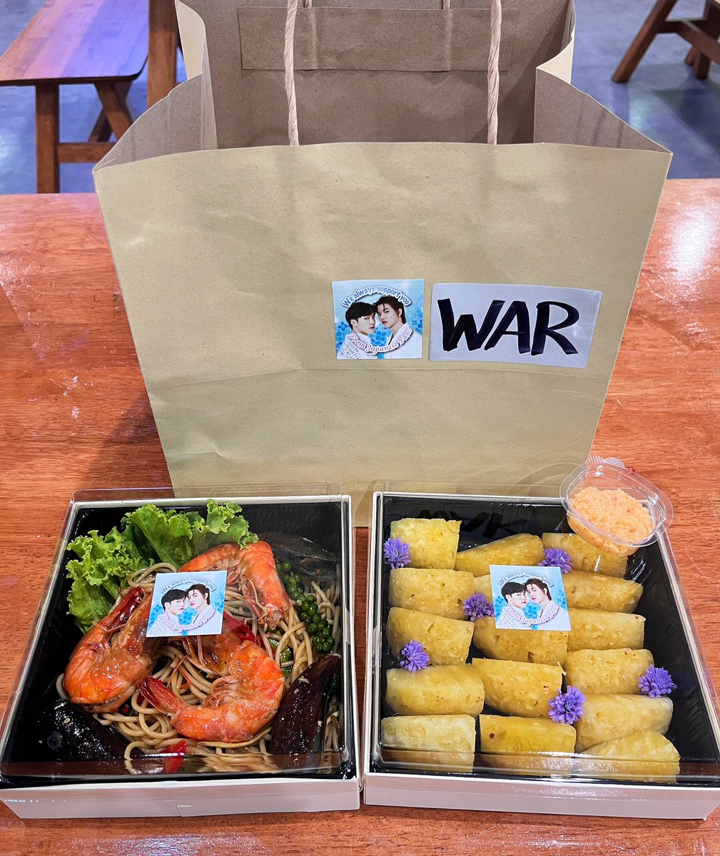 YinOFFICIALTH's tweet photo. @yinyin_anw ขอบคุณ FoodSupport​ นะคะ
Thanks for food support😘
@YWFMSPRT_JP

#JACKANDJOKERQ11
#yinyin_anw Yin Anan @yinyin_anw #warwanarat #หยิ่นวอร์ https://t.co/1if4U7qjX4