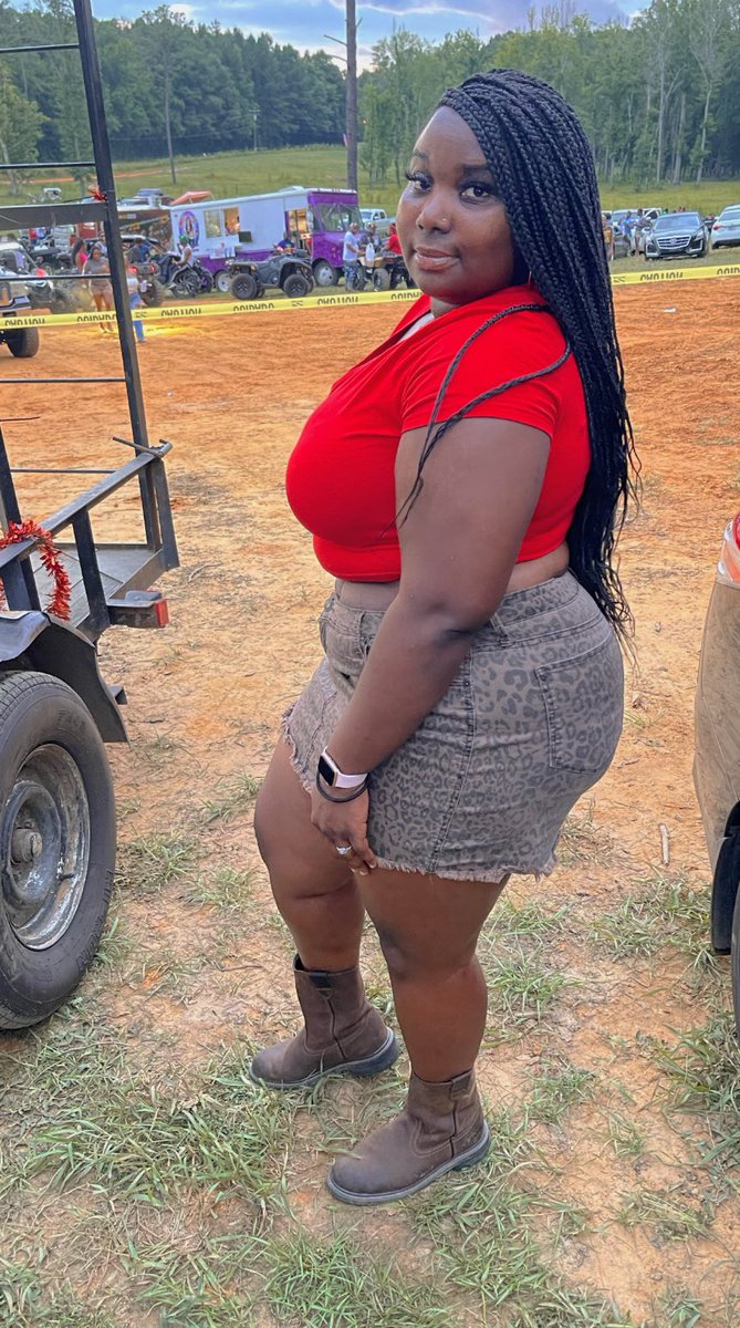 JustCallMe_Zi's tweet photo. Trail Ride Shawty🐎❤️‍🔥 https://t.co/OHrRSy9RWP