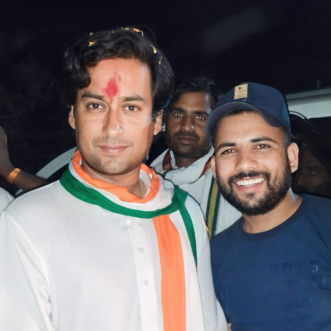 हमारे लिए जो कुछ भी है बस यही है हुकुम आप को जन्मदिन की हार्दिक शुभकामनाएं <a href="/JVSinghINC/">Jaivardhan Singh</a> <a href="/digvijaya_28/">Digvijaya Singh</a>