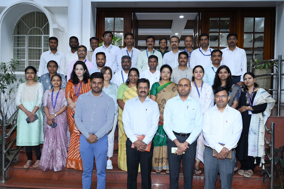 CybercrimeCID's tweet photo. #CCITR has started a five days training on 'DIGITAL INVESTIGATION' for officers of Commercial Tax Department @KarnatakaCTD
#CommercialTax #GST https://t.co/8S069WJi8j