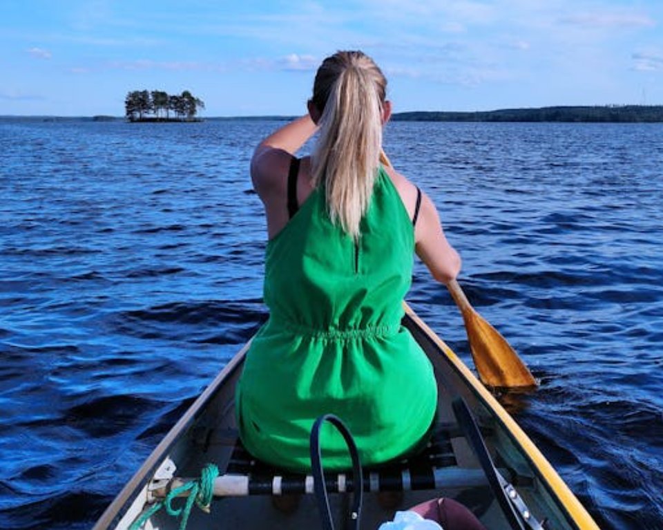 forthspark's tweet image. Passive income opportunity: Rent your boat, kayak, canoe, jet skis, paddleboard, etc. on GetMyBoat.com to earn some extra cash. You can even offer guided tours or run your own charter! #SummerMoney #Boat #sidehustle #fishing #kayaking