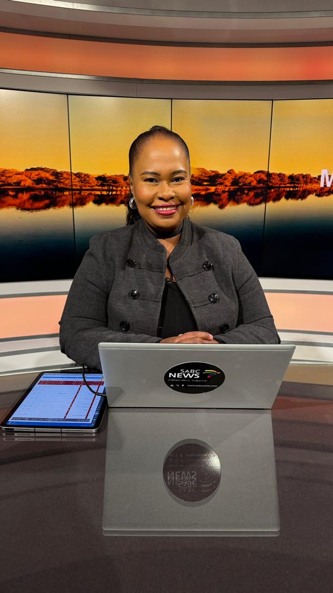 MorningLiveSABC's tweet photo. Good morning and welcome to your Tuesday edition of #MorningLive with your hosts @SakinaKamwendo and @LeanneManas. Join us on @SABC_2 and #SABCNews channel 404 now till 9:00.

#MorningLive
#SABCNews https://t.co/afCo2i8Uuw