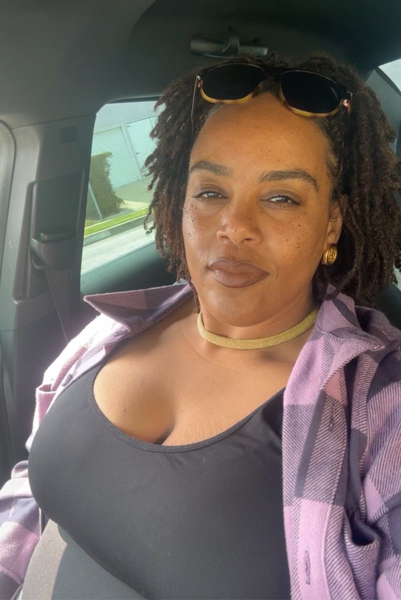 MS_JACKSON_2U's tweet photo. Have been on here in awhile ☺️ #microlocs #freckleface https://t.co/gNO36OfJ1y