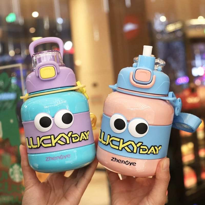 toys_mark's tweet photo. เป็นแค่กระบอกน้ำ ต้องน่ารักขนาดนี้เลย ? ใช้โค้ดส่งฟรีขั้นต่ำ 49 บาทได้เลย‼️‼️‼️

📌พิกัด :  https://t.co/OXbA4LlZGN https://t.co/3T0BBrPZOE