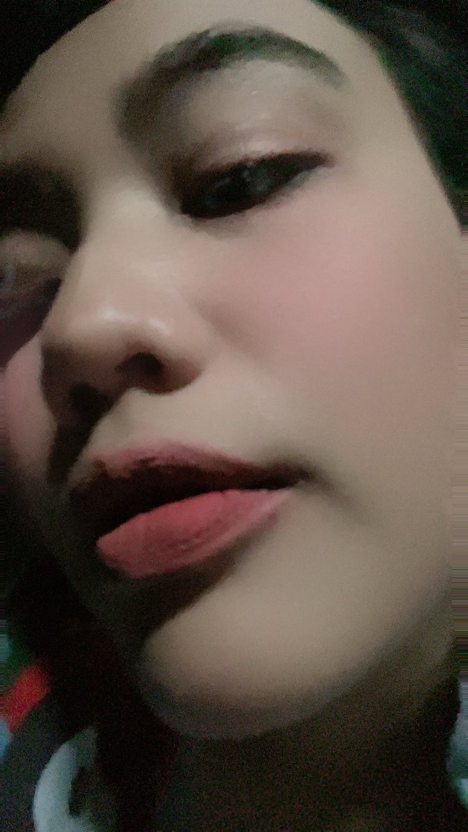 La'ong Fong tweet media