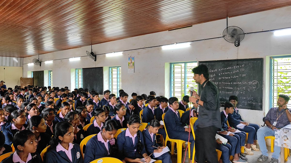 InstituteTies's tweet photo. *Seminar on Freshwater Habitat Conservation at St. Mary’s HSS, Mankulam*

https://t.co/5SSL3Bi4he

#tiesinstitute #seminar #schoolstudents #mankulam #freshwater #habitats #conservation #iucnproject #projects #munnar #ecology https://t.co/0EFLRldc6i