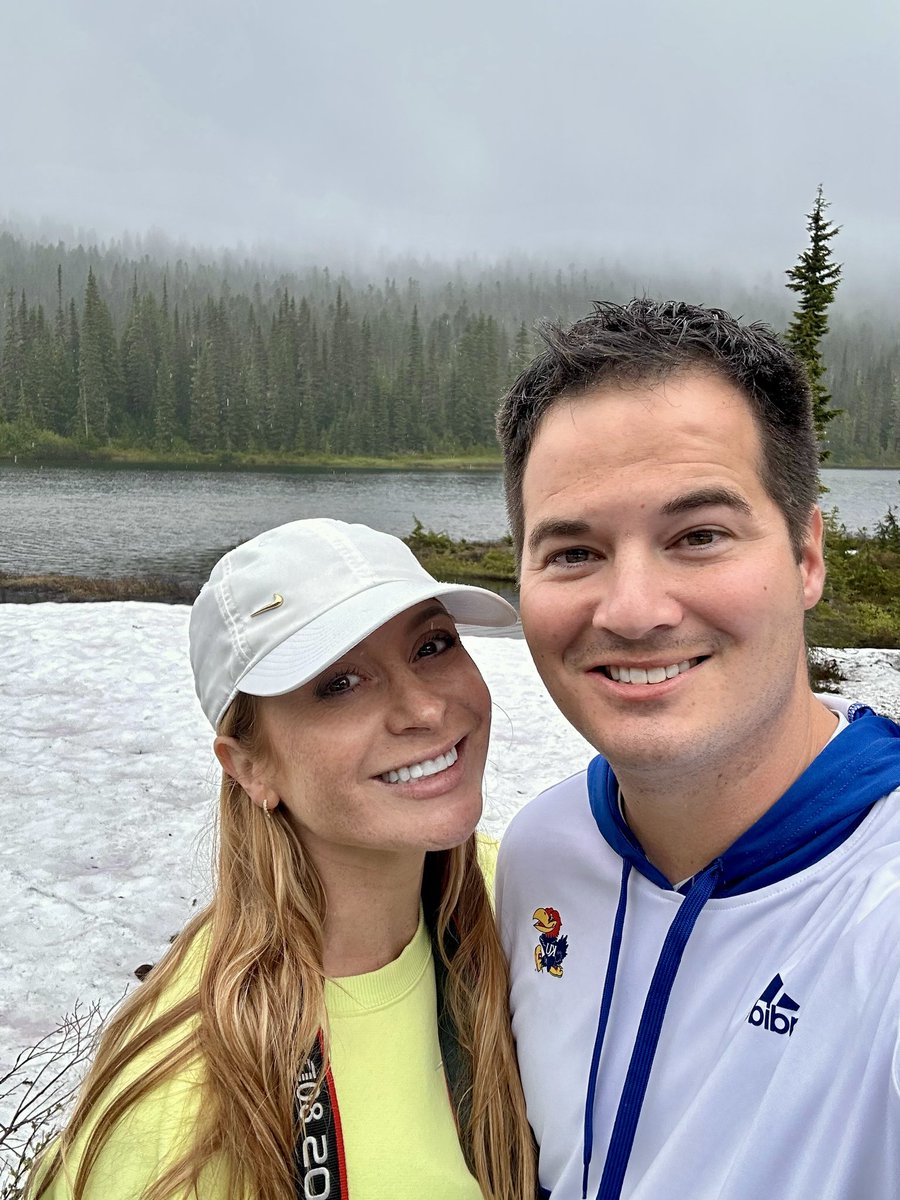 The forecast was overcast, but Mt. Rainier National Park was still stunning🌲 
 
72 Hours in Seattle: lifewithmariah.com/72-hours-in-se…