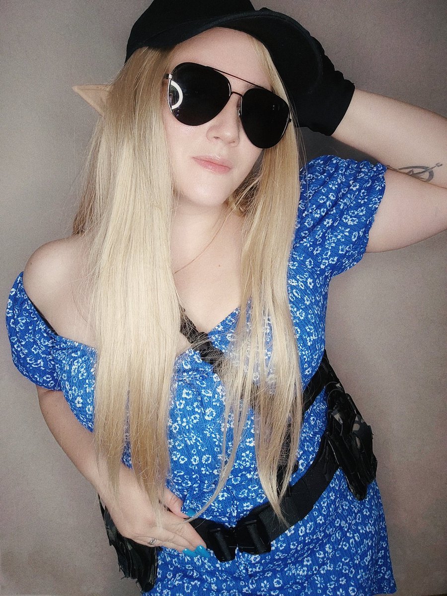 Jenna_Malfoy's tweet photo. Tacticool elf 🫐🫐🫐
#elves #elf #makeup #geekcosplay #geekgirl #geek #geektoday #cosplay https://t.co/eaaOmWu6h5