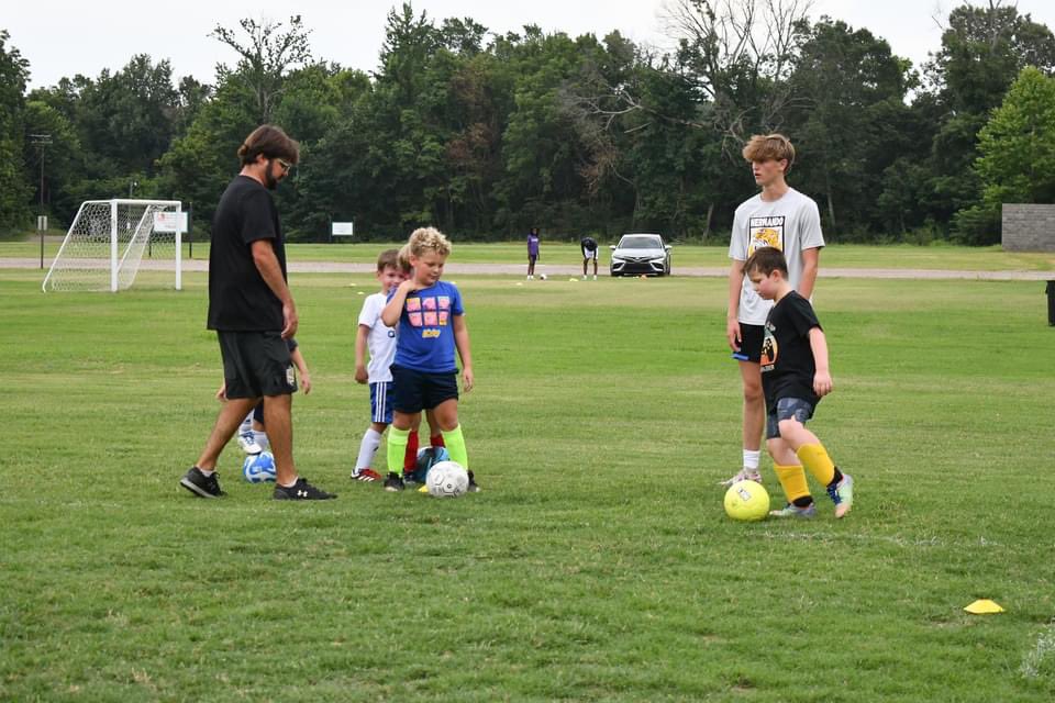 HHS Boys Soccer tweet media