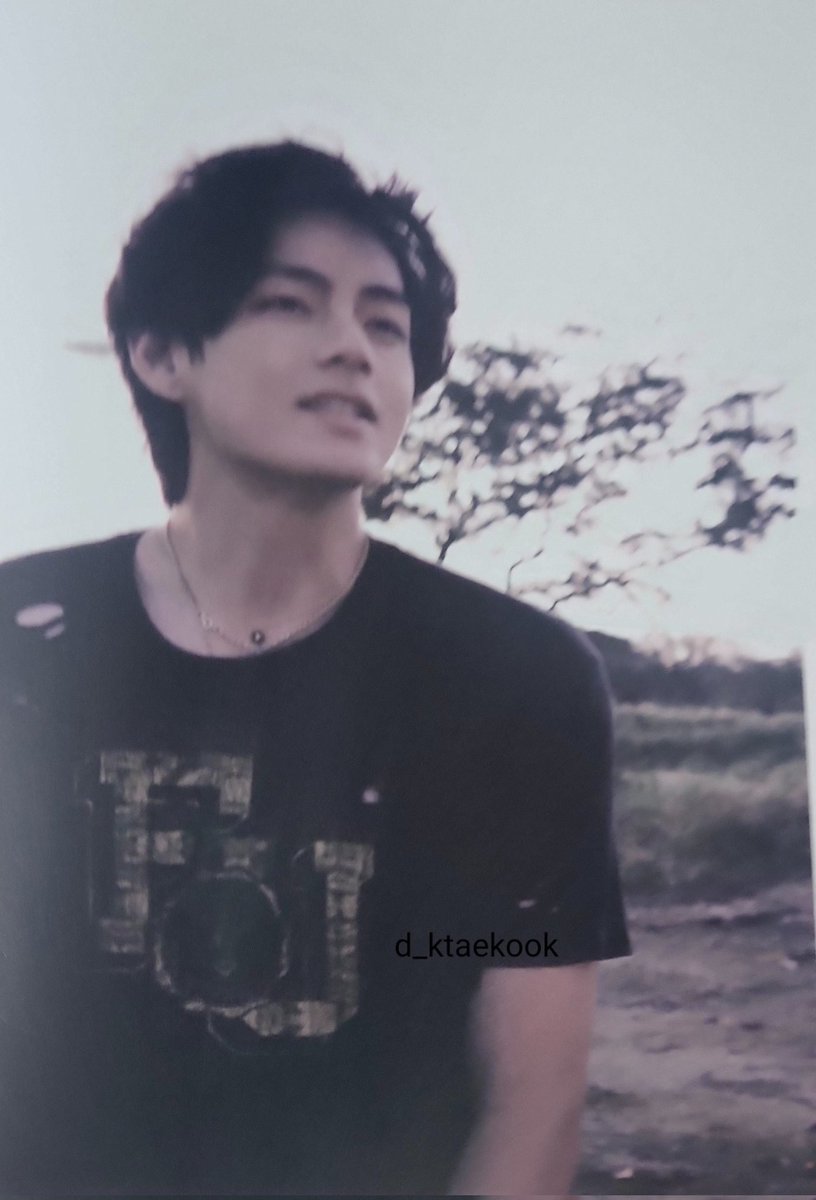 KTH_Facts's tweet photo. the prettiest boy i’ve ever seen https://t.co/S3aIEvgqDt