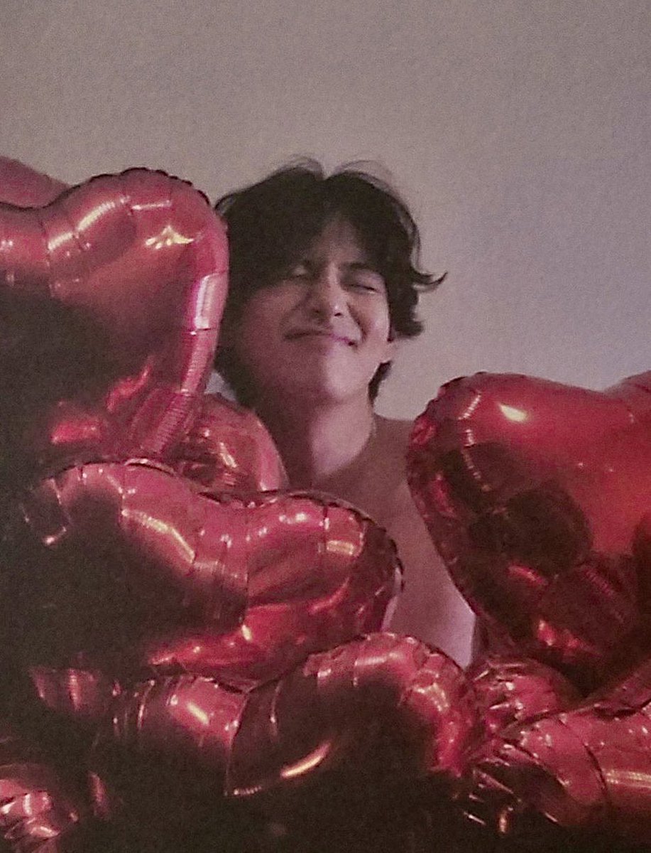 thv updates tweet media