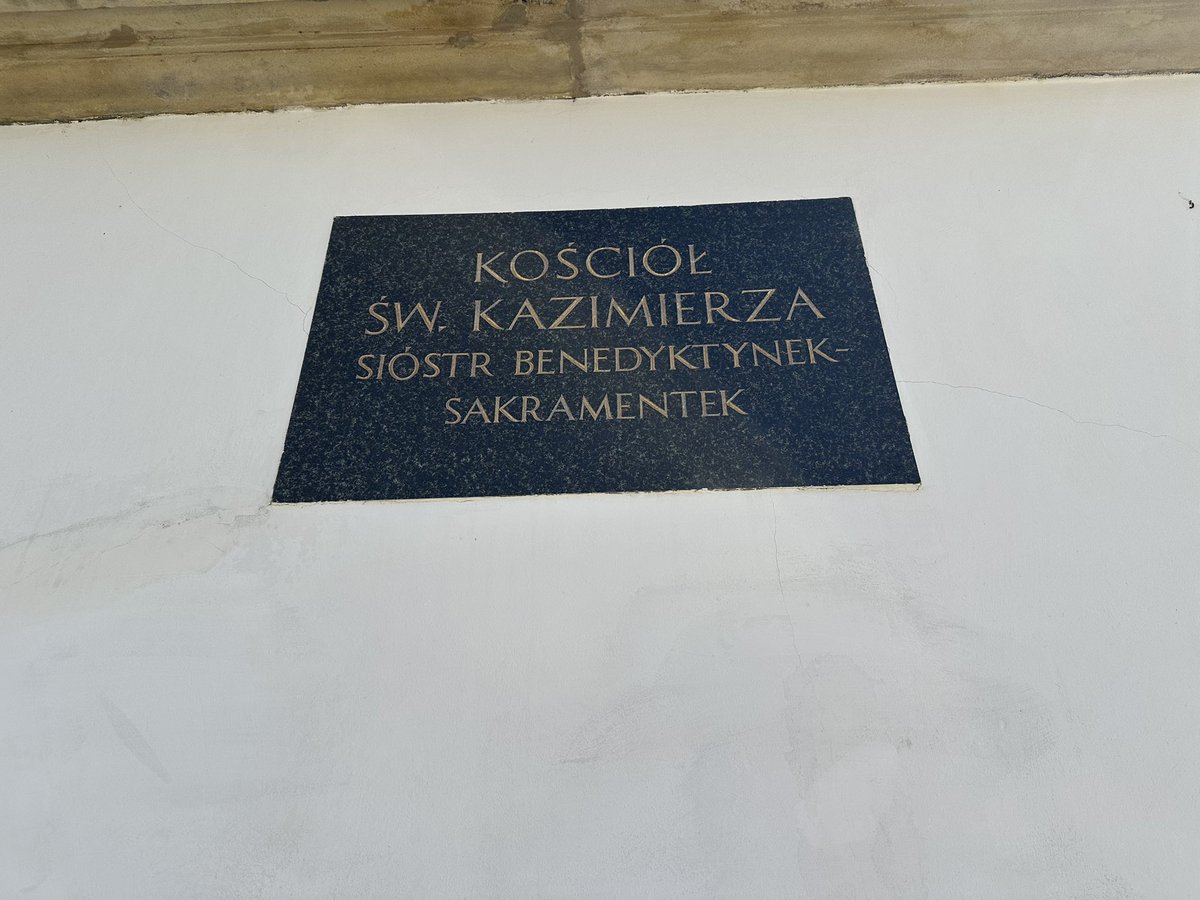 Christopher Bennett tweet media