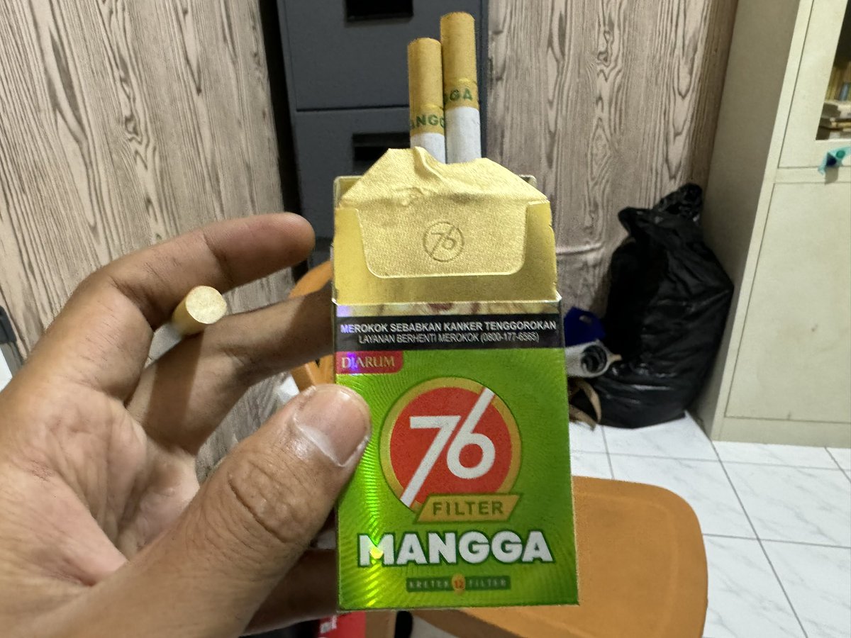 Sebuah gebrakan yang terbilang baru dari Djarum 76: 76 Mangga Filter. 

Ada yg udah pernah nyoba?