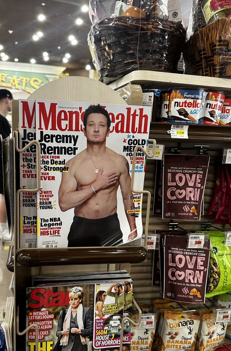 officialellenk tweet media