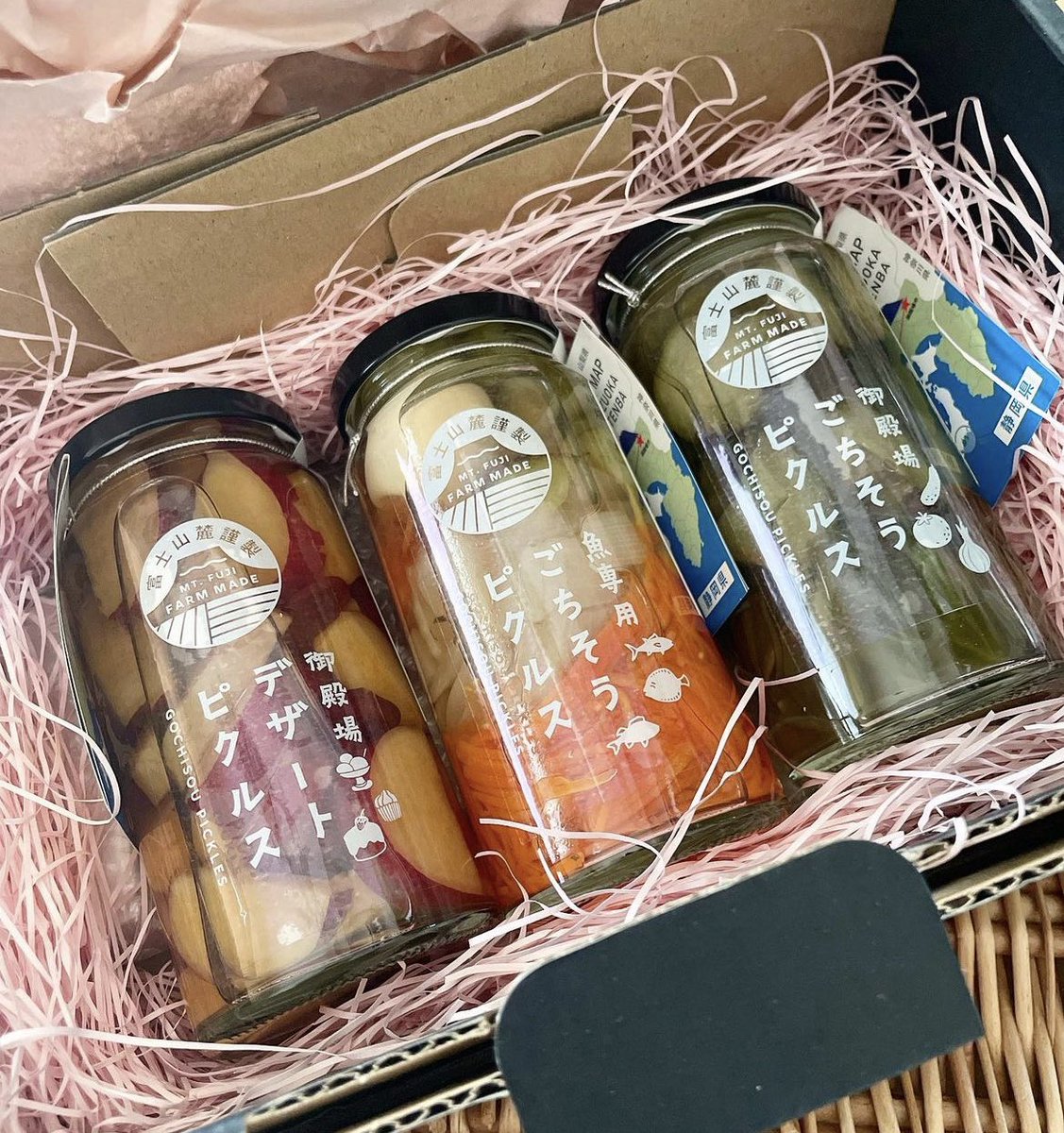 721Aymi's tweet photo. コエタスさまのキャンペーンにていただいた『富士山麓謹製ごちそうピクルス』
彩りが綺麗でパッケージも可愛い♡︎
どれも美味しくて、具材を加えてアレンジも出来ます👍保存料不使用が嬉しい🫶
#コエタス #PR #かつまたファーム #ごちそうピクルス #健太トマト #健太ポテト https://t.co/UK0sxX5rLk